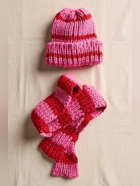 Free People Tacita Beanie & Scarf Set/Pink